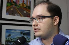 Diretor do Hospital Natan Portela internado com Covid-19 evolui sem febre  nem falta de ar