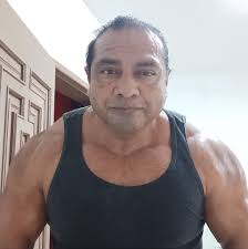 Max Holloway said he was the "happiest man alive" when Ilia Topuria vs.  Charles Oliveira was announced for the vacant lightweight title. Oliveira  has also expressed interest in a fight against Holloway