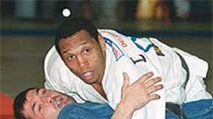 Jun 22, 2021 · nuno mendes com o fisioterapeuta antónio gaspar. Nuno Delgado Brilha No Galarim Parisiense Judo Jornal Record