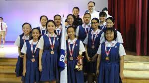 20% of admissions were via performing arts. Badminton