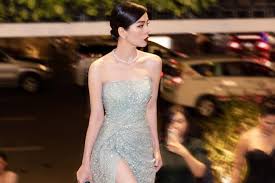 Cuộc hôn nhân của cả hai thu hút sự chú ý của người hâm mộ. Sá»± Thay Ä'á»•i Cá»§a Lá»‡ Quyen Sau HÆ¡n 10 NÄƒm Gáº¯n Bo Vá»›i Ä'á»©c Huy Giáº£i Tri