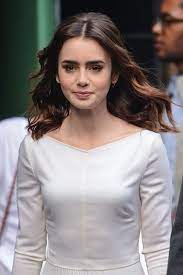 She Swung By Good Morning America In Nyc Sporting A Dusty Rose Lily Collins Hasn T Met A Beauty Look She Hasn T Tried Or Nailed Popsugar Beauty Photo