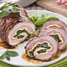 1 filetto maiale da 1 kg, 4 uova, 1 sacchetto spinaci, 6 fette prosciutto cotto, rosmarino, sale, pepe, 1 bicchiere vino bianco. Arrosto Ripieno Ricetta Ricette Arrosto Pasti Italiani