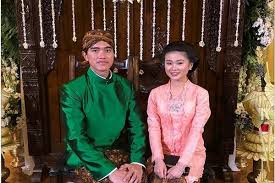 Kaesang pangarep memberikan klarifikasi terkait heboh kabar putusnya dengan felicia tissue. Ini Potret Kemesraan Kaesang Pangarep Dengan Keluarga Sang Kekasih Lifestyle Bisnis Com