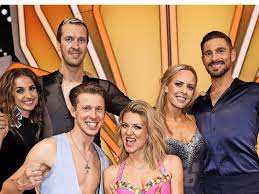 Unter rúriks nummer war valentinas stimme zu hören. Let S Dance 2019 Das Grosse Finale Im Live Ticker