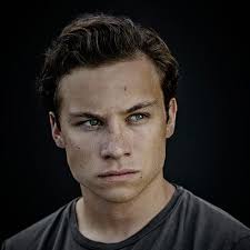 FINN-COLE-