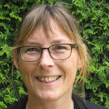 Ook ik heb mijn certificaat behaald, samen met deze collega's.