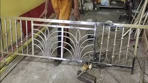 This simple diy deck idea is 3.5″ below this and consists of vertical 2x4s between 2×4 top and bottom plates. Ss Modern Balcony Railing Design How To Make Stainless Steel Modern Balcony Railing Design Youtube