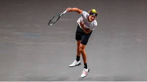 Alejandro davidovich fokina celebrates beating 15th seed casper ruud on friday at roland garros. Nur Mit Kampf Ins Halbfinale Zverev Verliert Komplett Die Konzentration N Tv De