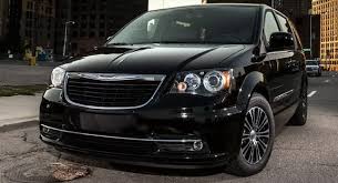And country (lt) minivan von chrysler (de); Chrysler Town And Country S Topismag Net Chrysler Town And Country Town And Country Best Family Cars