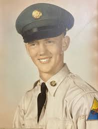 Hi everyone, I'm hoping someone here might remember or have served with my  dad, Steven Hallam (born 9th June 1961). Sadly, he passed away in 2003,  leaving behind me and my siblings.