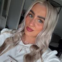 116000+ "Ellie -c" profiles