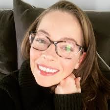 Kristin Healy's Instagram, Twitter & Facebook