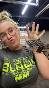 When we are talkin' wheels… pin stripe or no pin stripe? What do y'all  prefer?🤔