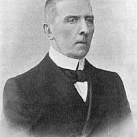 New England aviators 1914-1918; their portraits and their records (1919)  (14759071496)