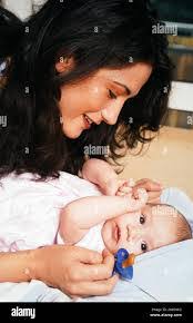 Isabella Patrick's Instagram, Twitter & Facebook