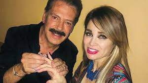 Watch popular content from the following creators: Sergio Goyri Sigue Casado Pero No Le Importo Y Le Pidio Matrimonio A Su Novia Tvnotas Irresistible