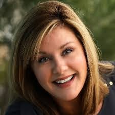 Karen Lichty's Instagram, Twitter & Facebook