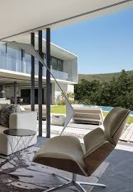Architecture Beast Concrete And Glass House Modern City Villa By Arrcc Modern Architecture House Home Beautiful Contemporary Glas Fachadas Construcao