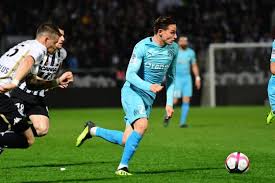 Om.fr in the fight for the podium and unbeaten for 9 days of the championship, om were held in check by angers in front of their fans. L Om Limite La Casse A Angers L Equipe