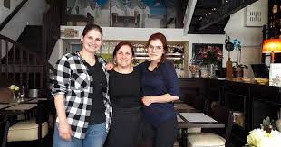 Rosa Runt Met Haar Dochters Italiaans Restaurant Enschede Tubantia Nl