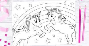 Eenhoorn kleurboek met glitters, meer dan 40 mooie eenhoorn kleurplaten voor alle liefhebbers van eenhoorn! Gratis Printable Kleurplaat Eenhoorns Freubelweb Unicorn Coloring Pages Coloring Pictures Colouring Printables