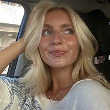 McKenzie Murray (@mckenzie.murray)