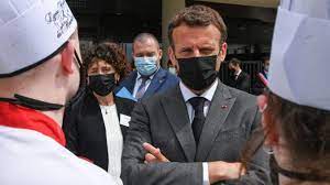 Après avoir été giflé, emmanuel macron a poursuivi son déplacement normalement et n'a pas emmanuel macron a insisté sur le fait qu'il serait intransigeant sur le respect « des fonctions dans la. Baia6g7cswtb6m