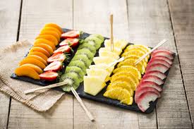 Ardoise De Fruits Frais Plateaux De Fruits Plateau Repas Recettes De Cuisine
