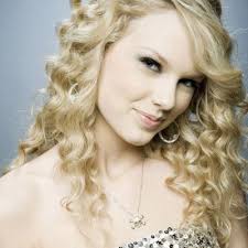 Taylor Swift has the Sweetest Smile