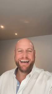 @albertorazoo's video Tweet