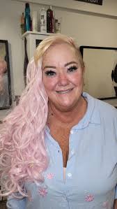 Permanent hair straightening risks in the 1920s