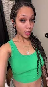 Jewel Schaefer's Instagram, Twitter & Facebook