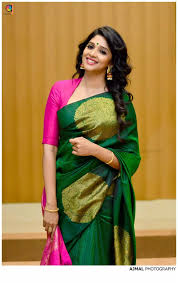 Which Colour Blouse Will Suit A Green Saree Quora While the lehengs is of parrot green, the dupatta is in sheer orange with a contrasting. which colour blouse will suit a green