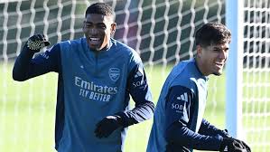 Team news: Mosquera and Hincapie start v Chelsea