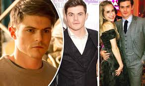 Who is Chris Mason, actor playing Leo Humphries in Broadchurch? Girlfriend,  films, life