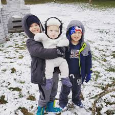 Julie Lillard (@juleslillard17) • Instagram photos and videos