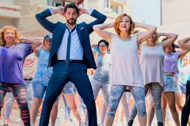 From mexico to spain, latinx actors portray a wide range of characters set in different times and worlds, giving viewers from around the globe new and exciting perspectives. Movies In Spanish On Netflix Popsugar Latina