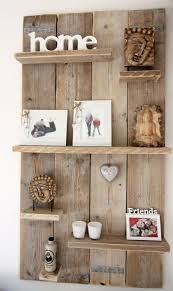 30 Diy Pour Une Maison 100 Palettes Decoration Murale Palette Palette Deco Deco Murale Bois