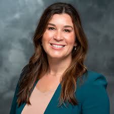 Elisa Greene's Instagram, Twitter & Facebook