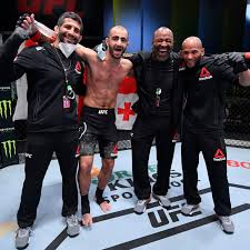Giga chikadze is an actor, known for corbin nash (2018), ufc on espn (2019) and world series of fighting 26: Ufc Vegas 25 Results Giga Chikadze Crushes Cub Swanson With First Round Liver Kick Mmamania Com