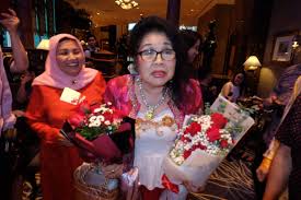 You mean chee kee hua. Tan Sri Jeffrey Cheah Wife