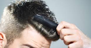 Günümüzde görebileceğiniz kıvırcık saçların %80'i yanları sıfır alınmış şekildedir. En Hit 3 Erkek Sac Modeli Sac Bakim Guzellik