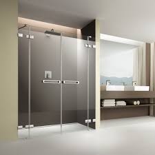 Mit Turen Aus Hochwertigem Sicherheitsglas Kannst Du Dir Eine Schone Grosse Dusche Leisten Ohne Den Pendeltur Dusche Barrierefreie Duschen Bad Badewanne Dusche