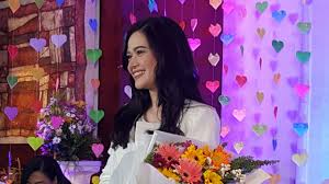 Maybe you would like to learn more about one of these? Bela Padilla Confirms Breakup With Neil Arce