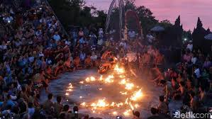 Maybe you would like to learn more about one of these? 10 Budaya Indonesia Yang Terkenal Di Mancanegara