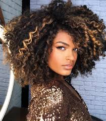 Curly brown hair with blonde highlights. 20 Flawless Curly Hair Highlights To Bring Your Locks To Life