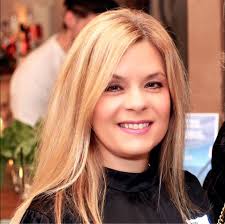 My sister-in-law's balcony in the Bronx…A Robin found a sweet place for her  eggs.