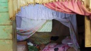 Tidak hanya untuk mengisi kasur. Aneh Tapi Nyata Diterjang Banjir Bandang Tempat Tidur Kelambu Bantal Kasur Dan Baju Tak Basah Halaman 3 Sriwijaya Post