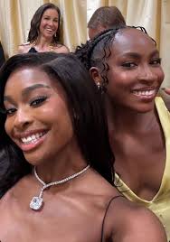 Congratulations to you coco gauff for wonderful victory for double 🙏🙏💐💗 